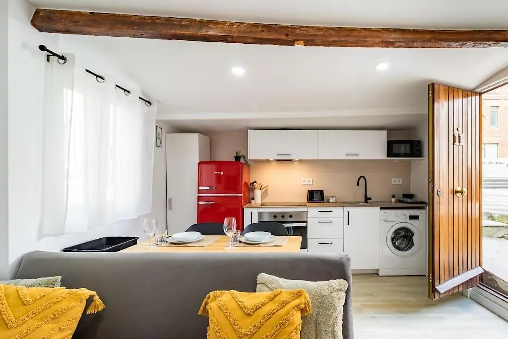 Casita Reformada - Camina Al Centro Y A La Playa Apartment Santander 0*,  Spain